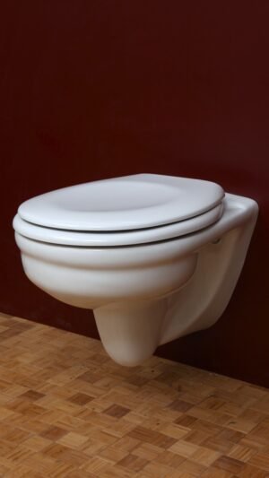 Water Closet – Europlus – Wall Hang